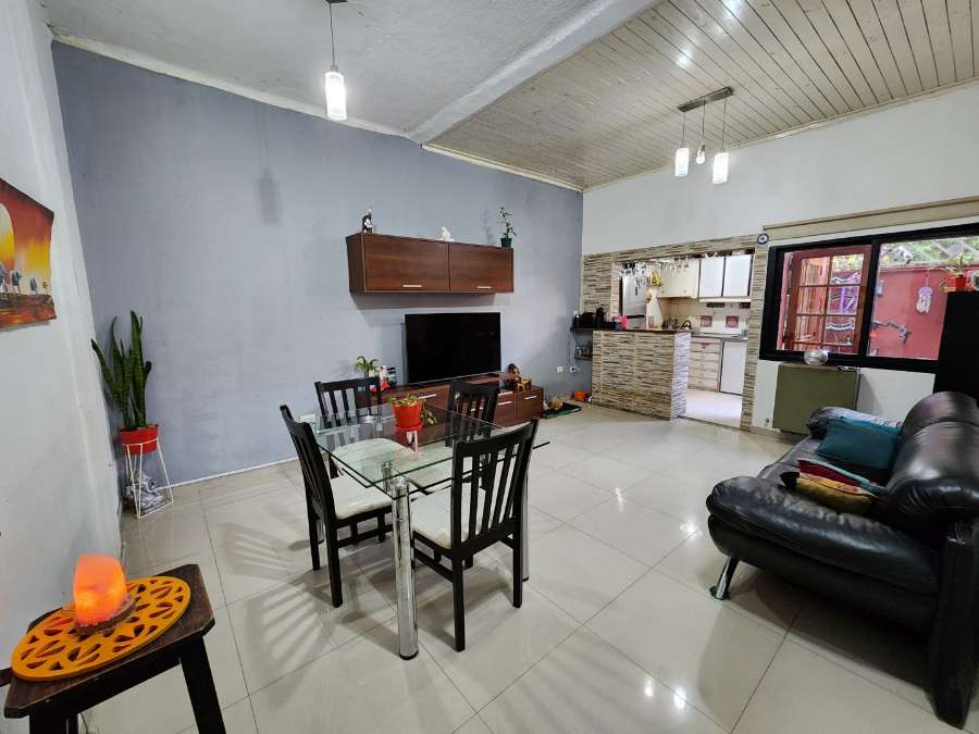 Venta De Ph 3 Ambientes En Banfield - Casa en Venta en Banfield con 2 dorm., 3 amb., 67 m2 cubiertos y 77 m2 totales - imagen 5