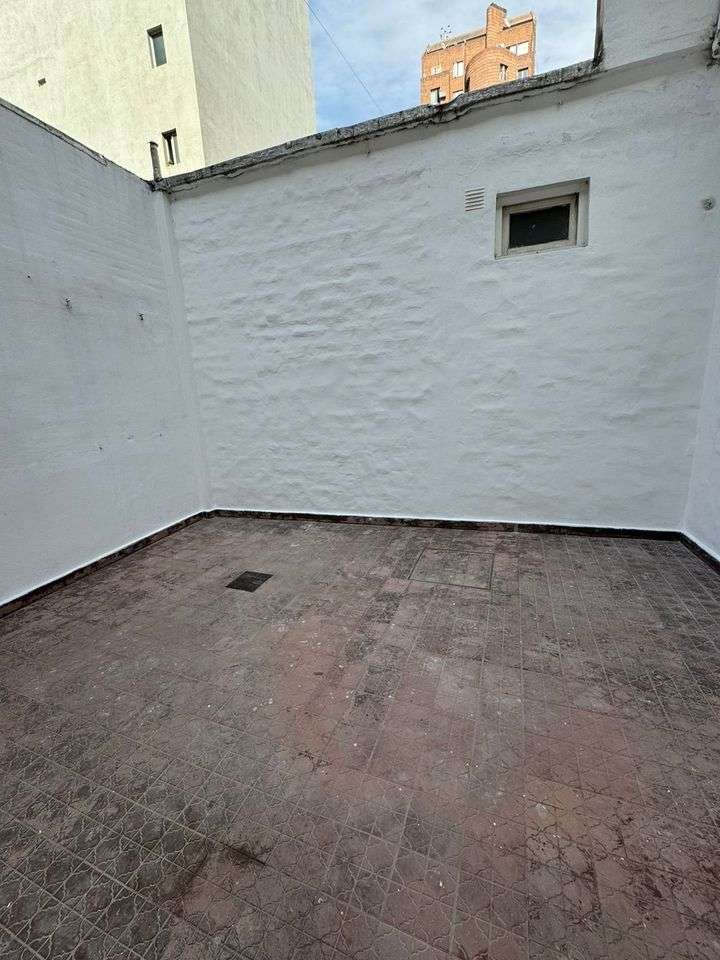 Excelente Departamento En Bv. San Juan - Departamento en Alquiler en Córdoba con 2 dorm. y 1 m2 cubiertos - imagen 5