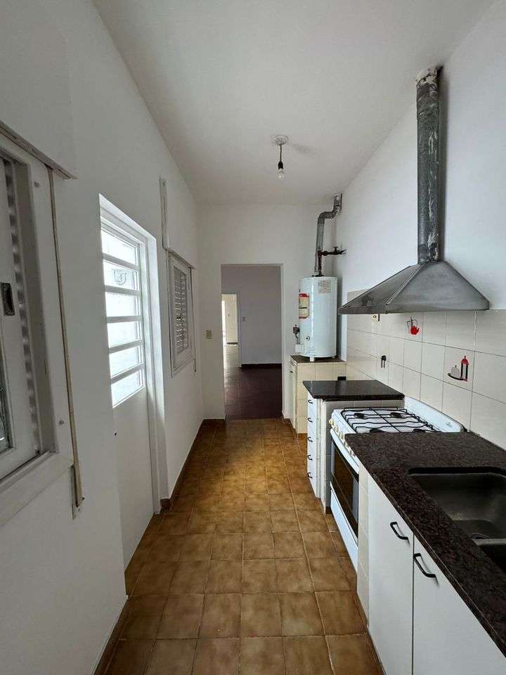 Excelente Departamento En Bv. San Juan - Departamento en Alquiler en Córdoba con 2 dorm. y 1 m2 cubiertos - imagen 6