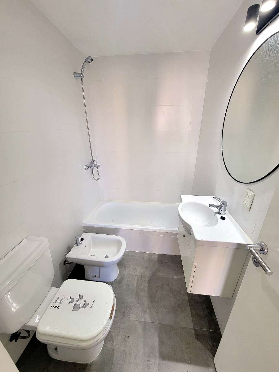 Dpto Estandar en Venta Av Rivadavia 10600, Villa Luro - Imagen 2