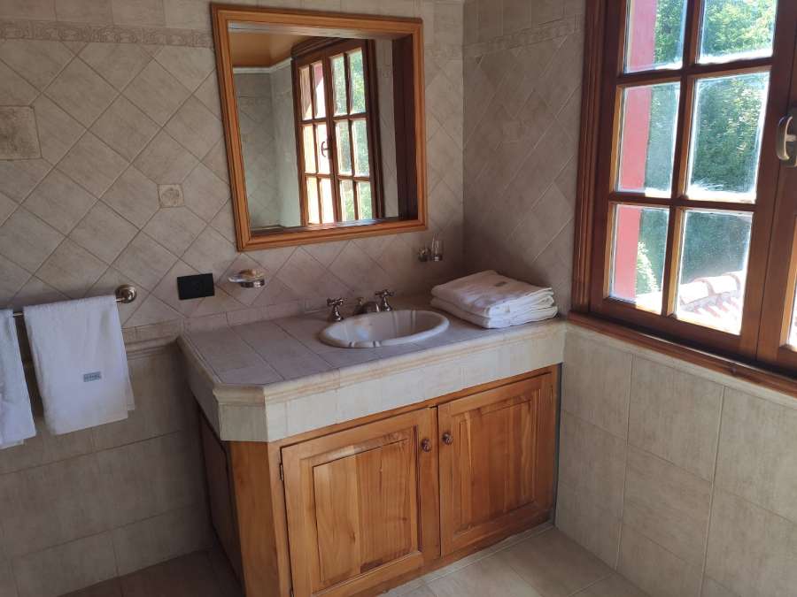 Casa Vacacional Para 12 Personas En Bariloche - Casa en Temporario en Bariloche con 4 dorm. y 6 amb. - imagen 12
