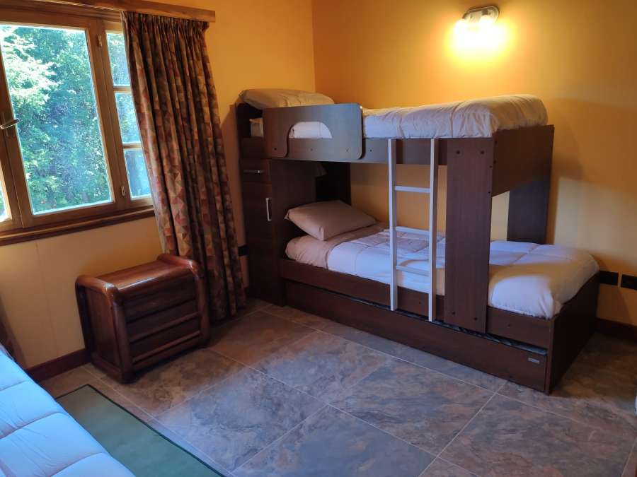 Casa Vacacional Para 12 Personas En Bariloche - Casa en Temporario en Bariloche con 4 dorm. y 6 amb. - imagen 15