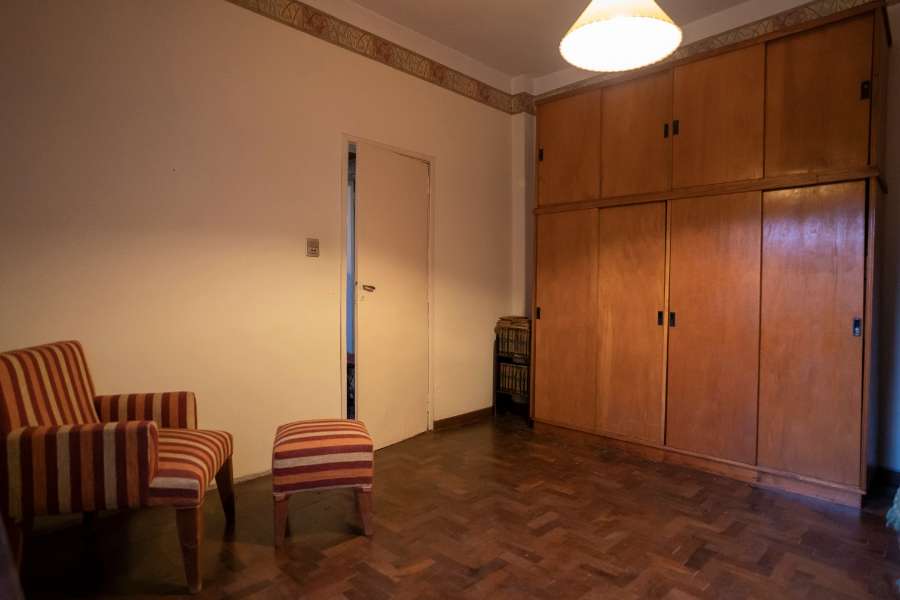 Casa Tipo Chalet, Con Garaje Y Jardin - Casa en Venta en Villa Ballester con 2 dorm., 3 amb., 77 m2 cubiertos y 243 m2 totales - imagen 7