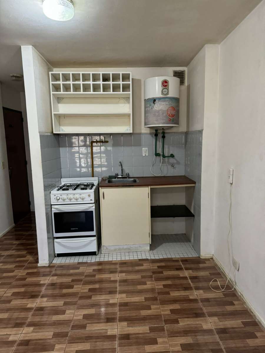 Av Emilio Olmos 220, Córdoba Capital