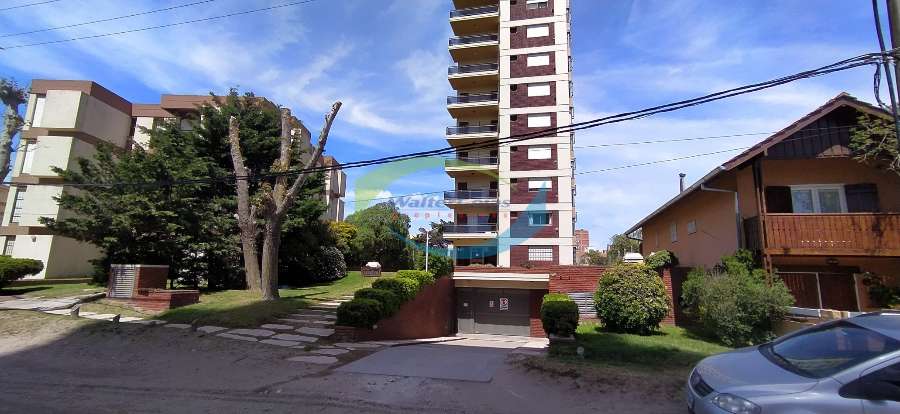 Alameda 201 y Calle 301, Villa Gesell