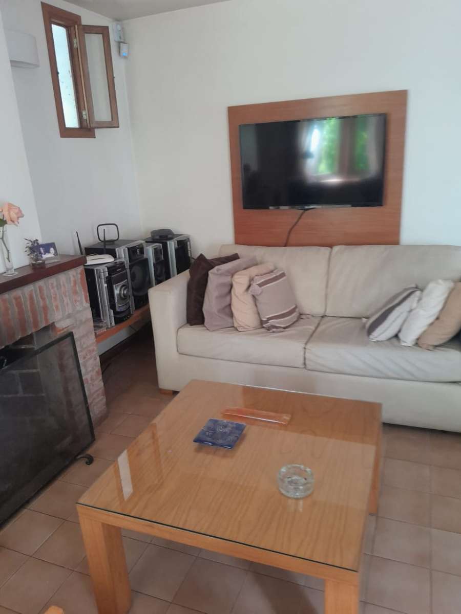 Hermoso Chalet 3 Ambientes - Imagen 2