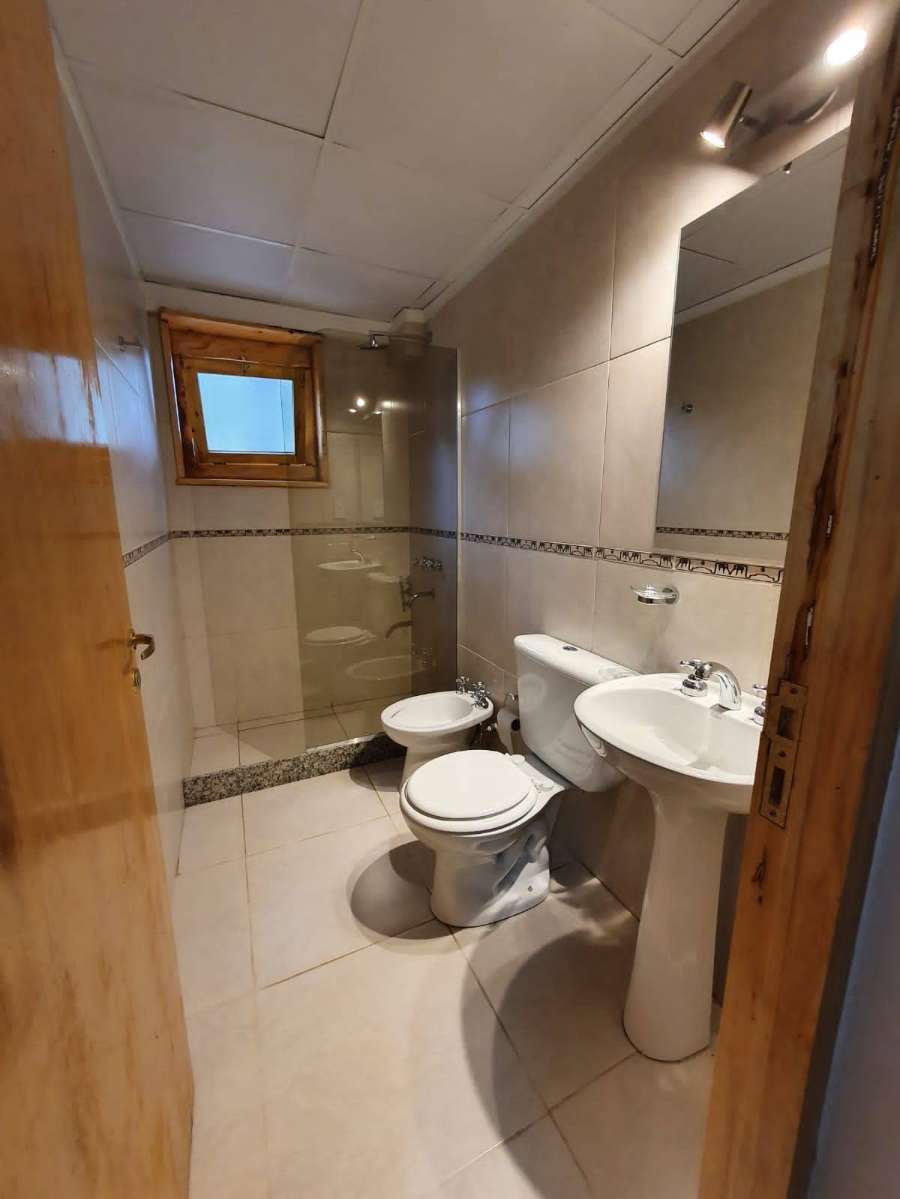 Cabaas En Alquiler En Valle Grande, San Rafael, Rio Atuel - Casa en Temporario en San Rafael con 1 dorm., 200 m2 cubiertos y 10.000 m2 totales - imagen 6