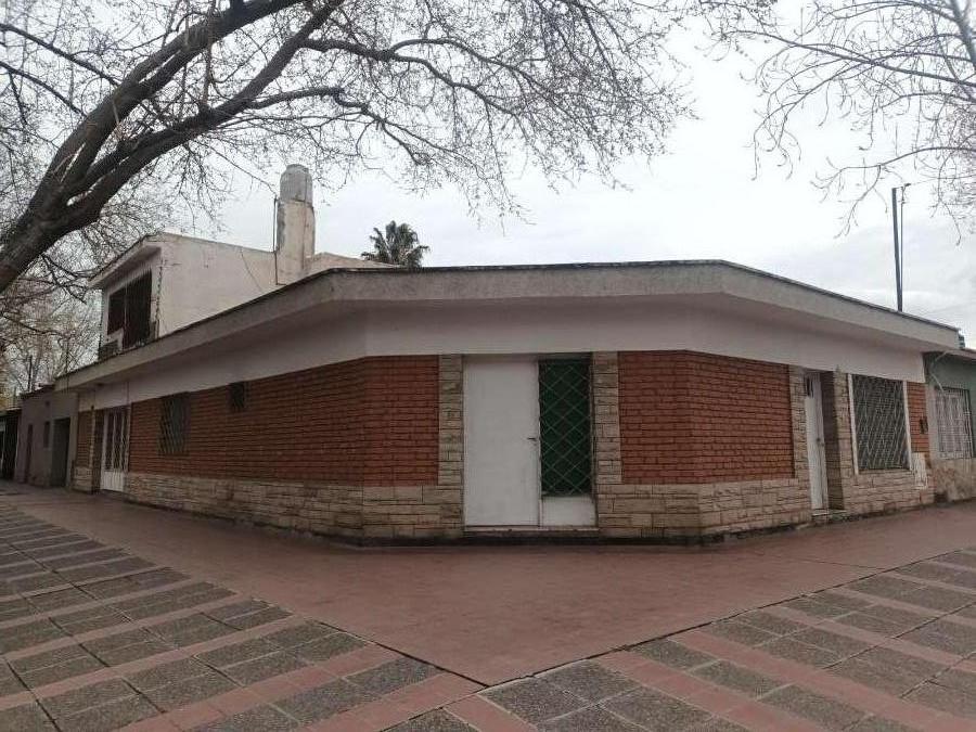 Tu próxima Casa en Venta en Las Heras · dueño directo · 3 dorm · 3 cocheras · 180 m² de lote - Imagen 1