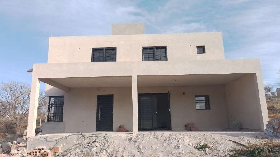 Campo en Villa Carlos Paz en Venta · 720 m² de lote · dueño directo · 4 o más dorm · 6 ambientes - Imagen 1