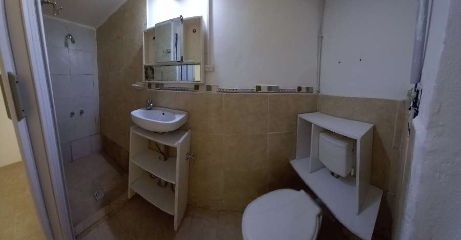 Particular Vende Casa En Neuqun Capital - Casa en Venta en Neuquén con 4 dorm., 6 amb., 292 m2 cubiertos y 150 m2 totales - imagen 10