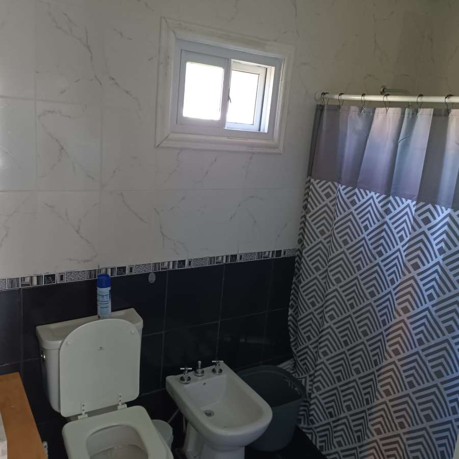 Cas En Venta - Casa en Venta en Zárate con 1 dorm. y 70 m2 cubiertos - imagen 3
