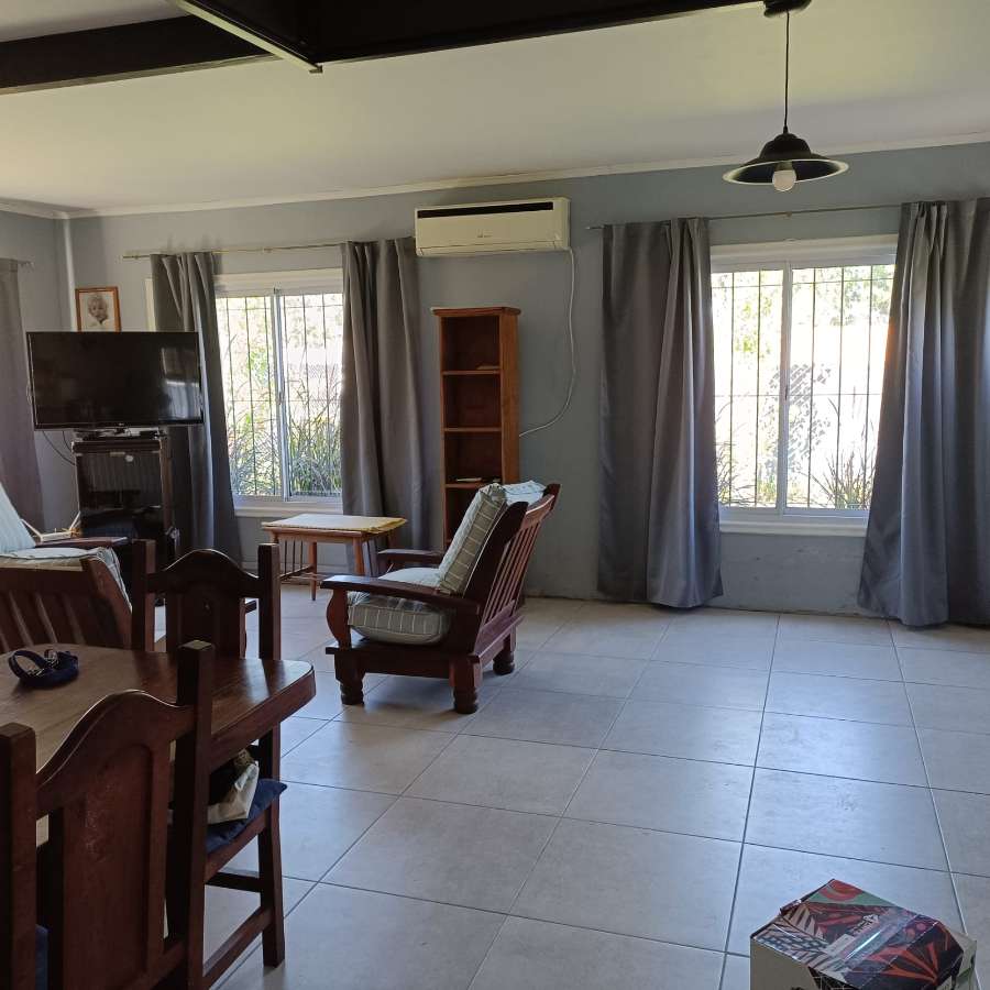Cas En Venta - Casa en Venta en Zárate con 1 dorm. y 70 m2 cubiertos - imagen 2