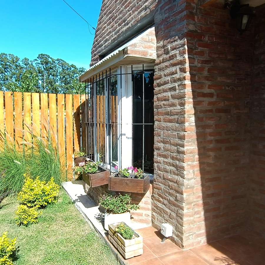 Cas En Venta - Casa en Venta en Zárate con 1 dorm. y 70 m2 cubiertos - imagen 8