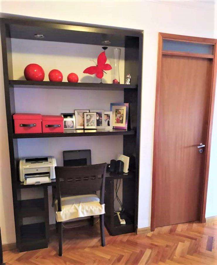 Piso Exclusivo Con Balcn A La Calle Y Cochera En Cafferata 1284 - Barrio Echesortu - Departamento en Venta en Rosario con 2 dorm. y 4 amb. - imagen 3