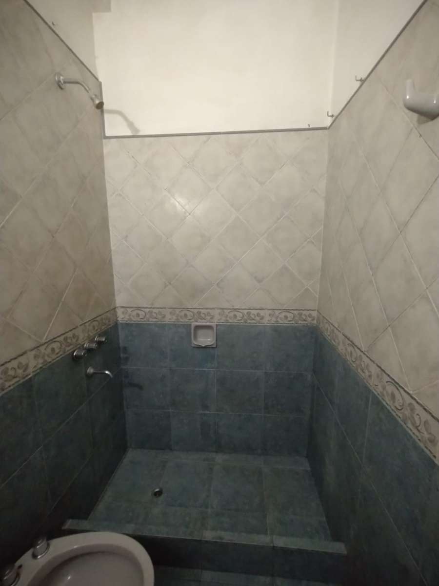 PARTICULAR VENDE IMPORTANTE LOCAL COMERCIAL Y CASA FAMILIAR en Concepción del Uruguay, E. -VENTA TO - Imagen 5