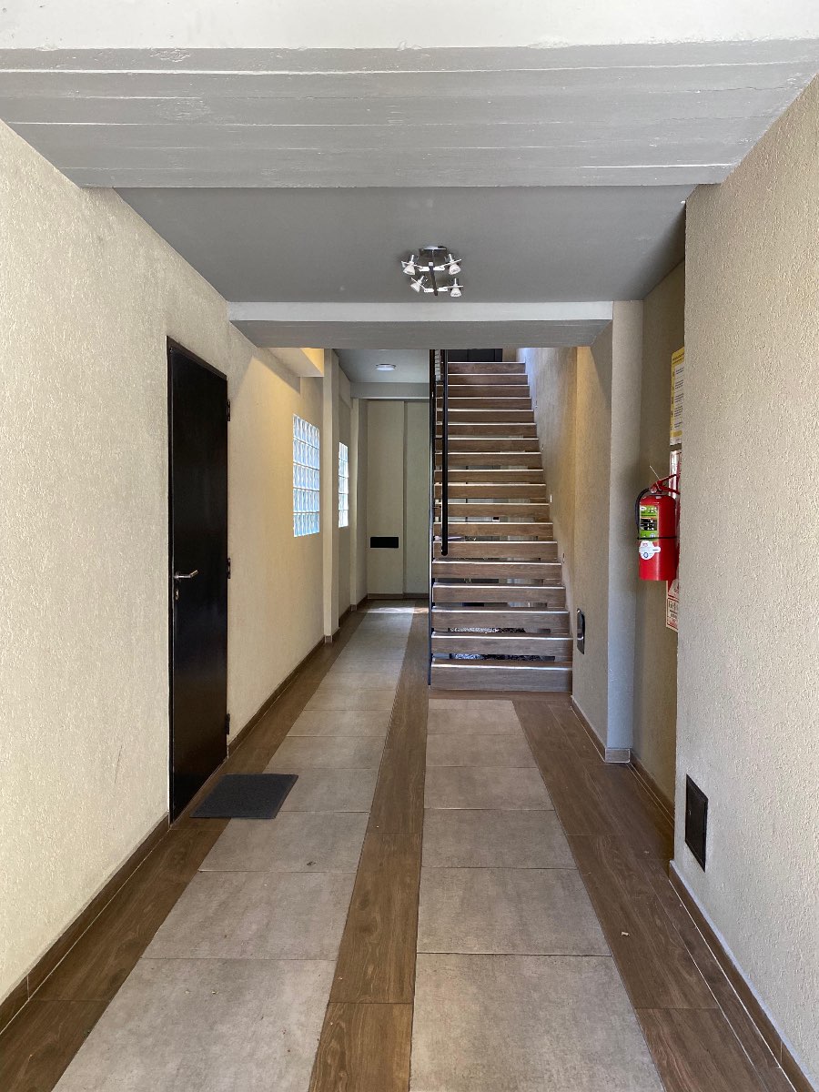 Departamento disponible en Ciudadela · dueño directo · 1 dorm · 1 ambientes · 34 m² de lote - Imagen 2