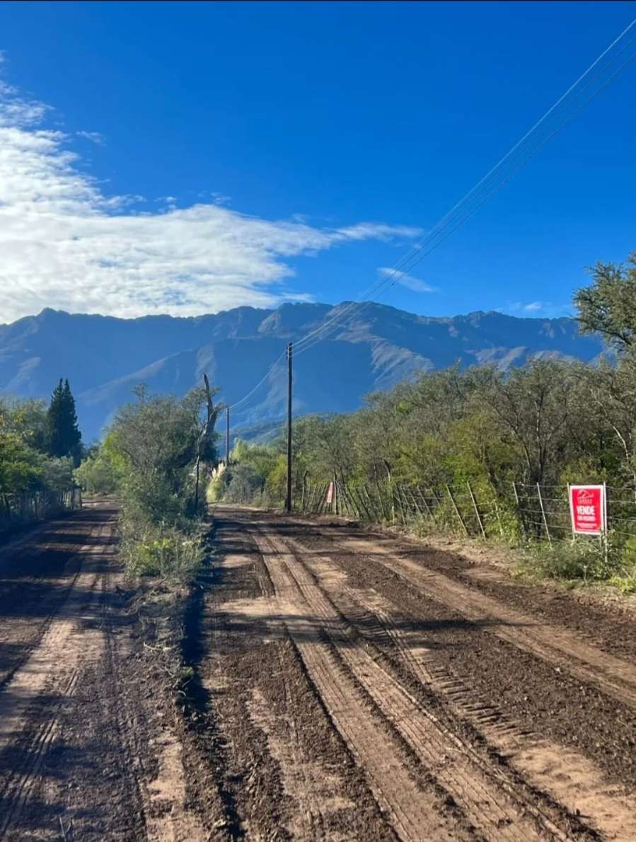 Hermoso Terreno 1525m2 a 200m de La Ruta - Imagen 5