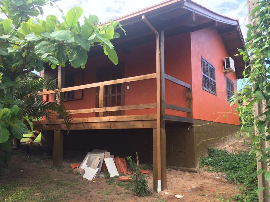 Alquiler De Casas En Praia Do Rosa, Santa Catarina, Brasil - Casa en Temporario en Vicente Lopez con 3 dorm., 4 amb., 150 m2 cubiertos y 800 m2 totales - imagen 2