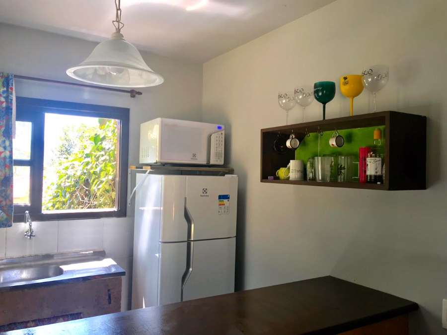 Alquiler De Casas En Praia Do Rosa, Santa Catarina, Brasil - Casa en Temporario en Vicente Lopez con 3 dorm., 4 amb., 150 m2 cubiertos y 800 m2 totales - imagen 11