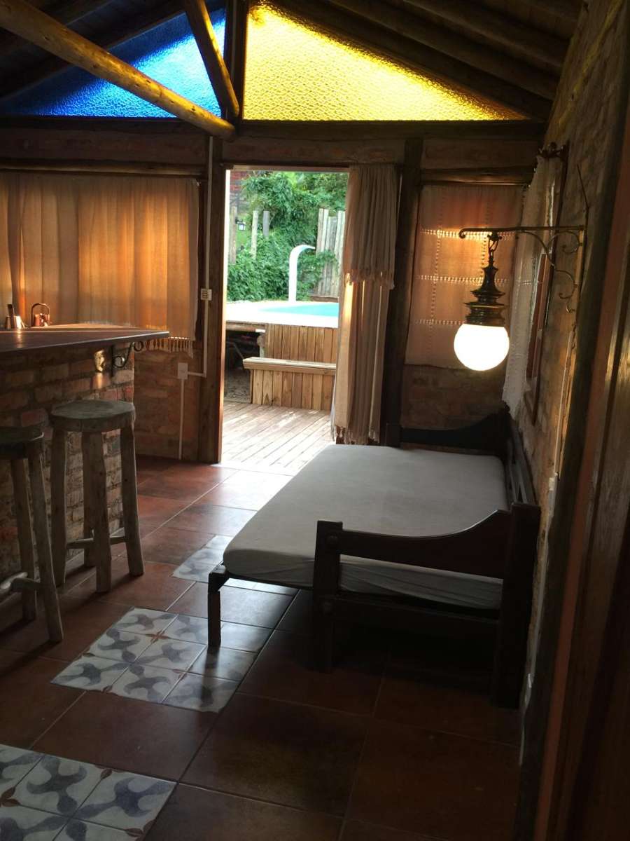 Alquiler De Casas En Praia Do Rosa, Santa Catarina, Brasil - Casa en Temporario en Vicente Lopez con 3 dorm., 4 amb., 150 m2 cubiertos y 800 m2 totales - imagen 24