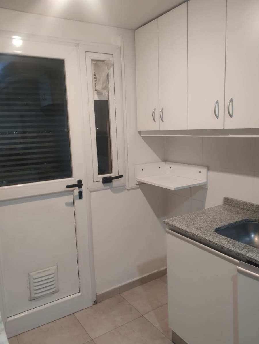 En Mendoza, Departamento en Alquiler · barrio privado · dueño directo · 1 dorm · cochera - Imagen 3