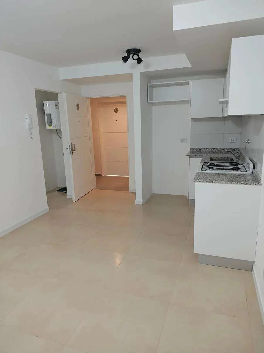 Departamento 2 ambientes en torre A, con Cochera a ESTRENAR - Imagen 4