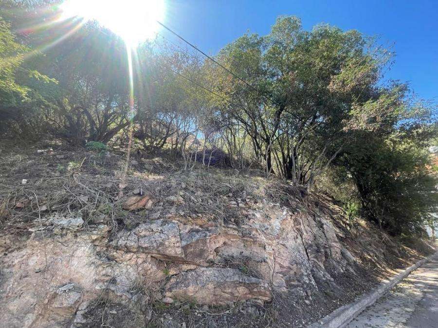 DUEÑO VENDE EXCELENTE LOTE BALDIO EN LA CUESTA - Imagen 5