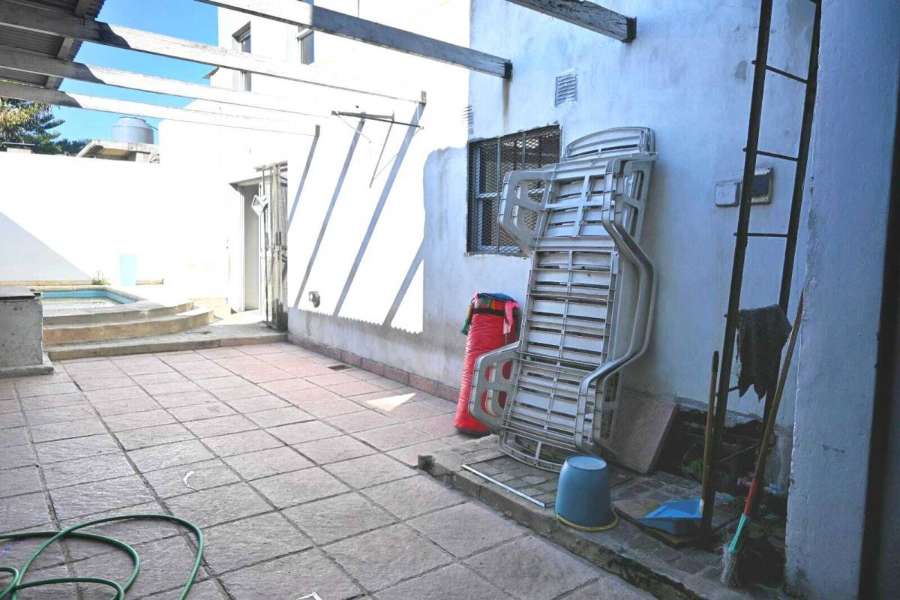Venta De Casa 4 Ambientes En Banfield - Anticipo Y Cuotas Financiacin Directa - Casa en Venta en Banfield con 3 dorm., 4 amb., 90 m2 cubiertos y 130 m2 totales - imagen 5