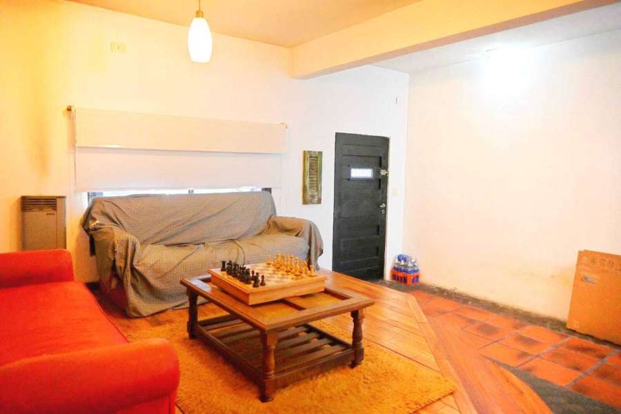 Venta De Casa 4 Ambientes En Banfield - Anticipo Y Cuotas Financiacin Directa - Casa en Venta en Banfield con 3 dorm., 4 amb., 90 m2 cubiertos y 130 m2 totales - imagen 9
