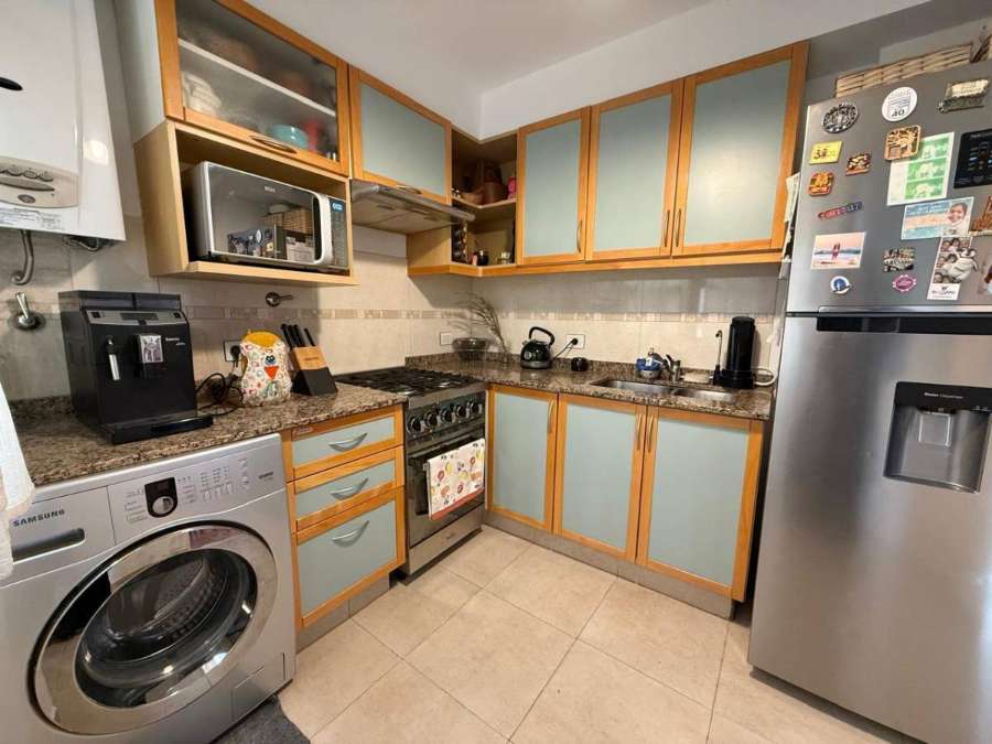 Venta Semipiso De 3 Ambientes Con Balcn Y Cochera Fija En La Lucila, Vicente Lpez - Departamento en Venta en Vicente Lopez con 2 dorm., 3 amb. y 65 m2 cubiertos - imagen 3