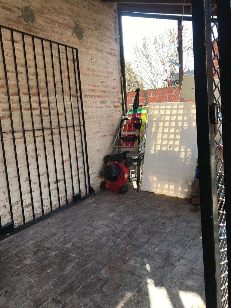 Terreno con mejoras, se puede financiar el 40% - Imagen 2