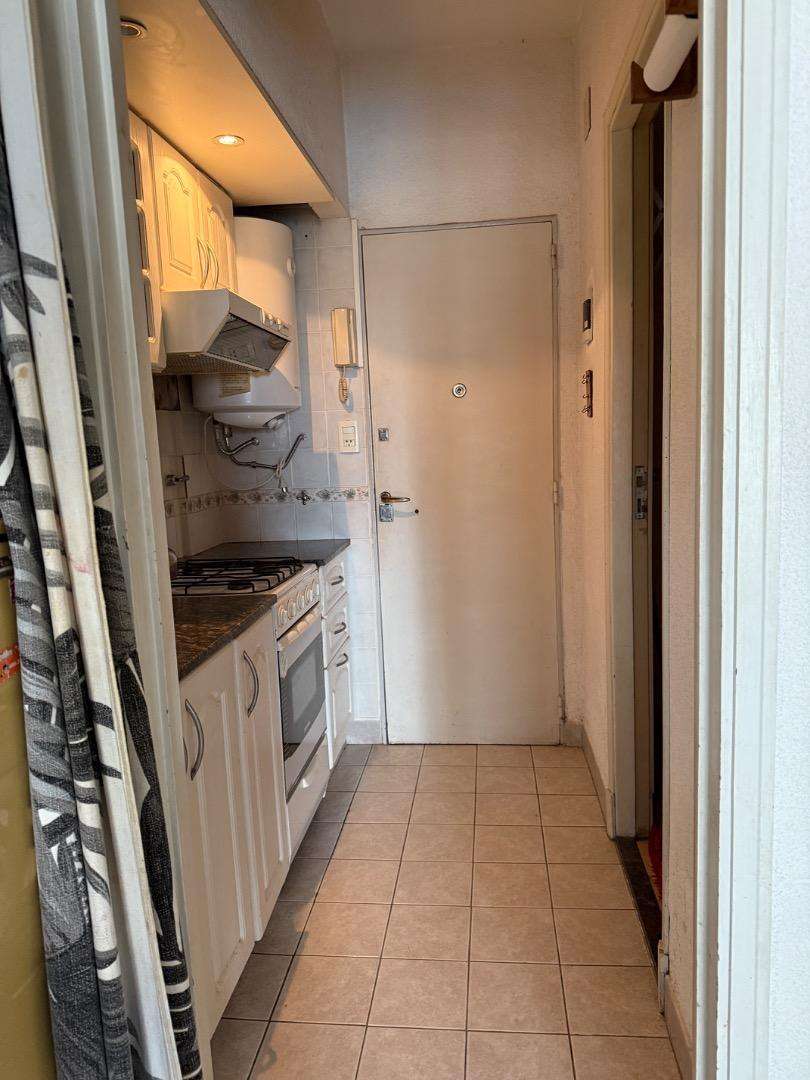 Luminoso Monoambiente Con Vista Frente Directa Al Mar En Excelente Ubicacion - Departamento en Venta en Mar del Plata con 6 dorm., 1 amb. y 20 m2 cubiertos - imagen 6