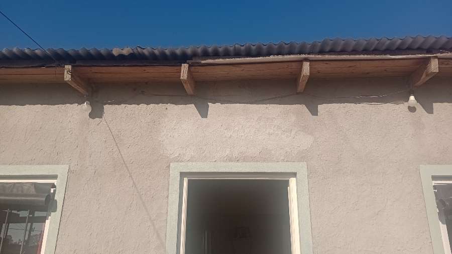 Casa en Laferrere en Venta · dueño directo · 2 dorm · cochera · 390 m² de lote - Imagen 2