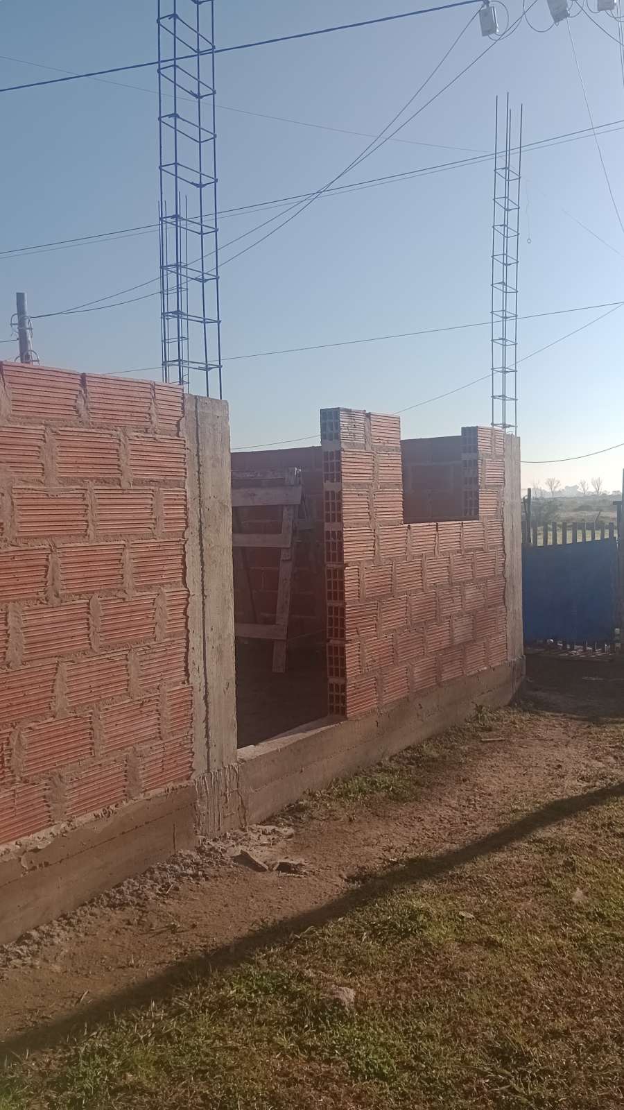 Vendo Ya En El Km47 - Casa en Venta en Laferrere con 2 dorm., 4 amb., 90 m2 cubiertos y 390 m2 totales - imagen 9