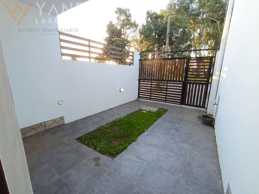 Duplex + Local Comercial En Rotonda Principal De Santa Teresita - Local en Venta en Santa Teresita - imagen 24