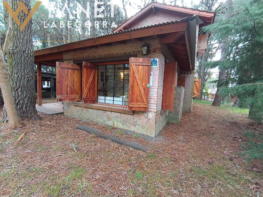 Amplio Chalet Independiente - Naturaleza Y Confort En Un Solo Lugar - Casa en Venta en Costa del Este con 3 dorm., 4 amb., 137 m2 cubiertos y 555 m2 totales - imagen 20