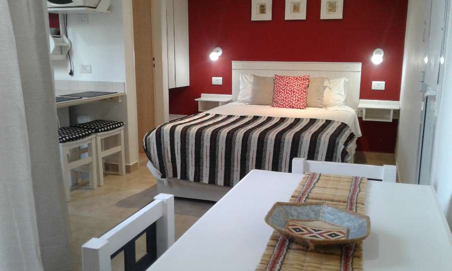 Comprar Hotel en San Antonio Oeste · dueño directo · 4 cocheras · 375 m² de lote - Imagen 4