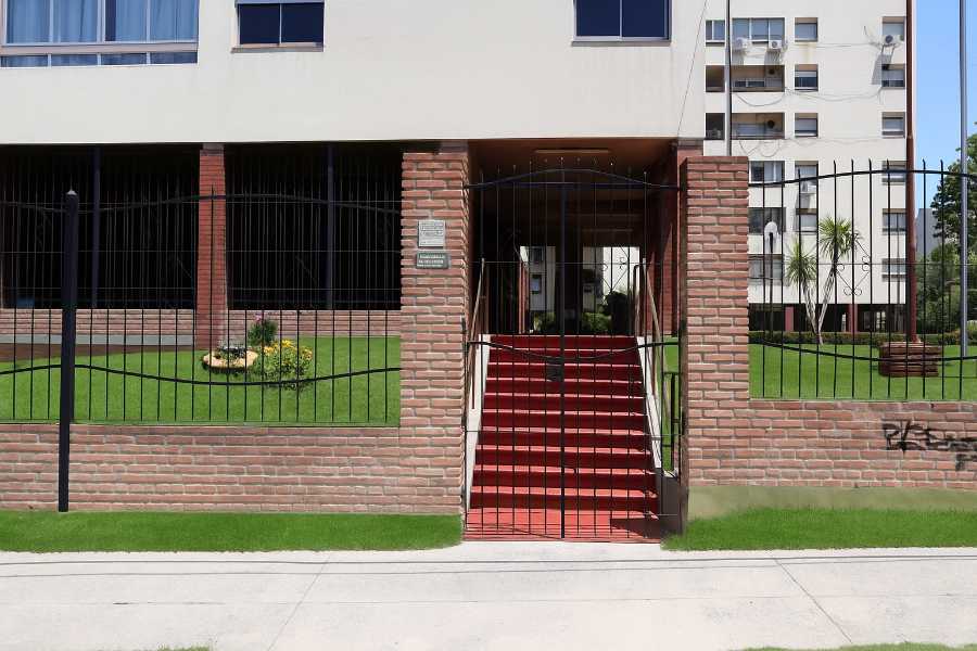 Comprar Departamento en Colegiales · dueño directo · 2 dorm · cochera · 69 m² de lote - Imagen 1