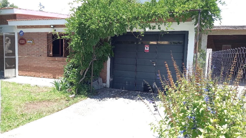 Fondo de comercio en venta en Mina Clavero, Córdoba, amoblado y con 4 baños - Imagen 4