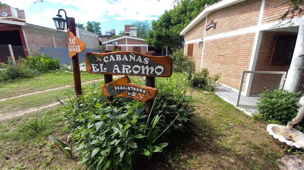 Fondo de comercio en venta en Mina Clavero, Córdoba, amoblado y con 4 baños - Imagen 3