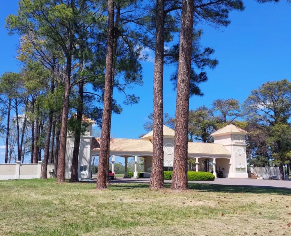 Dueño Directo - Pinares Cc Lote 1500mts Con Vista Al Golf Y Expensas Al Día Listo Para Escriturar - Imagen 2