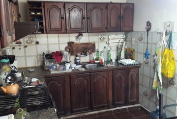 Casa en Venta en Córdoba con 4 o más dorm y 6 ambientes - Imagen 2