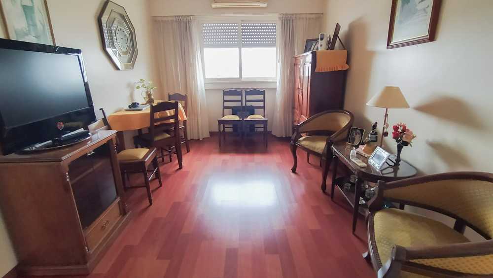 Excelente dpto 4 amb en venta. Sin comisión - Imagen 3