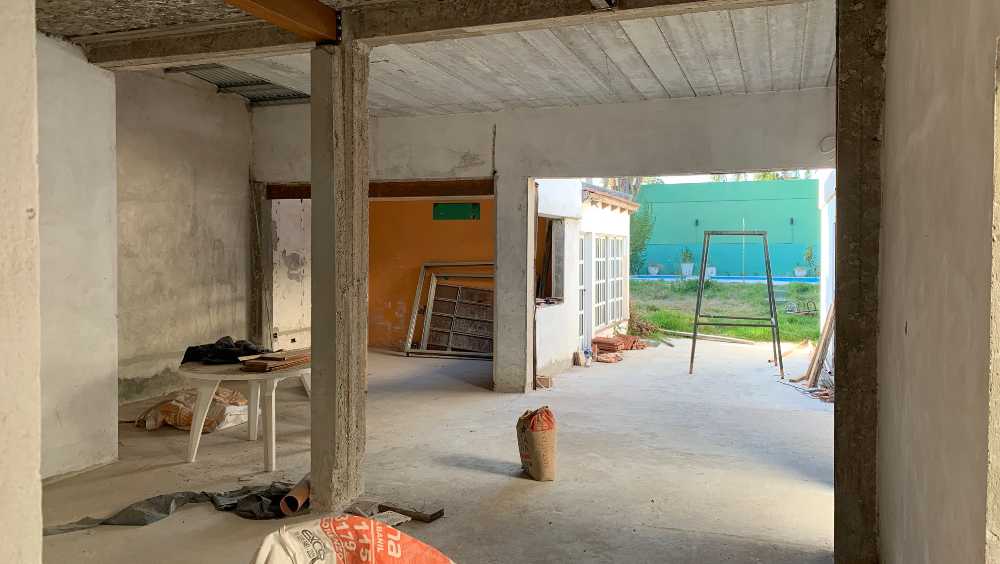 Dueo Vende Casa En Construccion, Con Parque Y Pileta - Casa en Venta en San Lorenzo con 2 dorm., 190 m2 cubiertos y 398 m2 totales - imagen 3