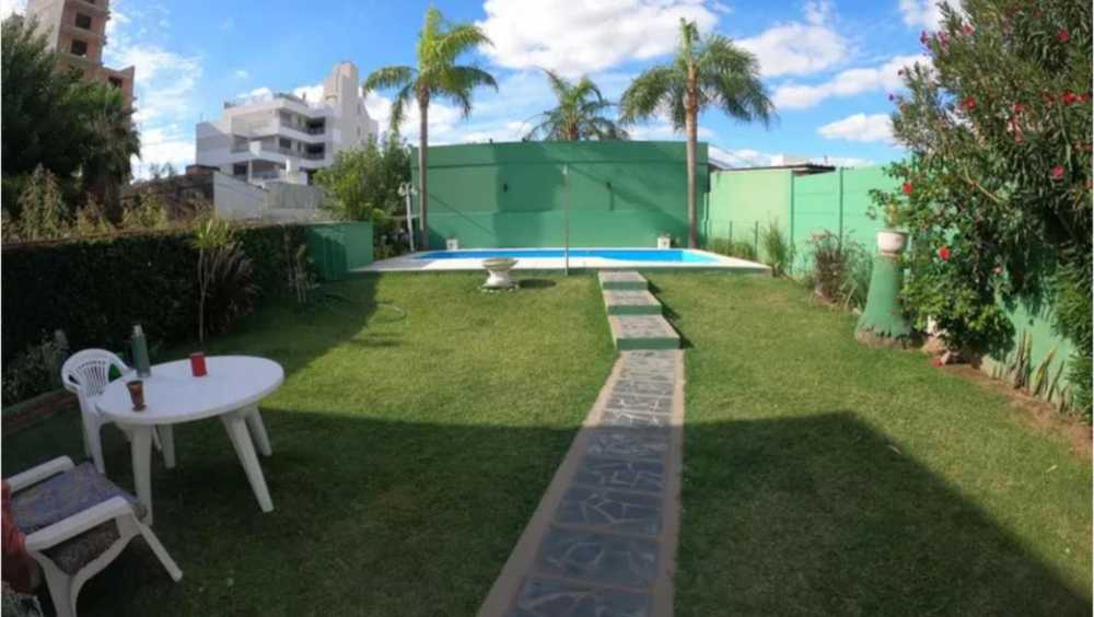 Dueo Vende Casa En Construccion, Con Parque Y Pileta - Casa en Venta en San Lorenzo con 2 dorm., 190 m2 cubiertos y 398 m2 totales - imagen 4