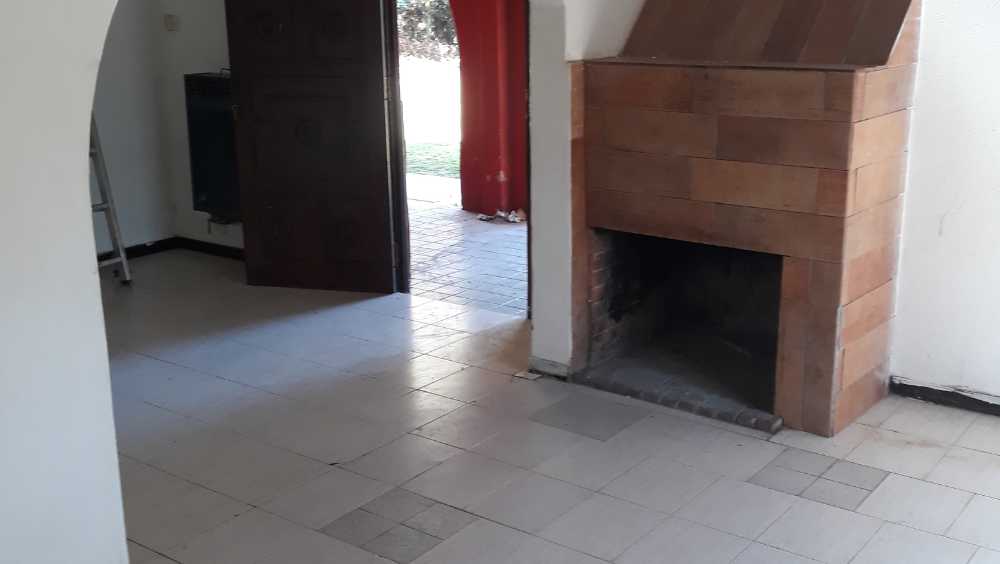 Casa en Venta en Presidente Derqui con · dueño directo · 4 o más dorm · 2 cocheras · 720 m² de lote - Imagen 3