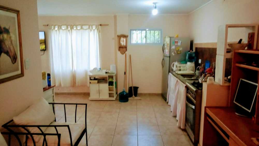 Casa En Venta En El Corazn De Gonnet, Particular. - Casa en Venta en La Plata con 2 dorm., 2 amb., 70 m2 cubiertos y 140 m2 totales - imagen 5