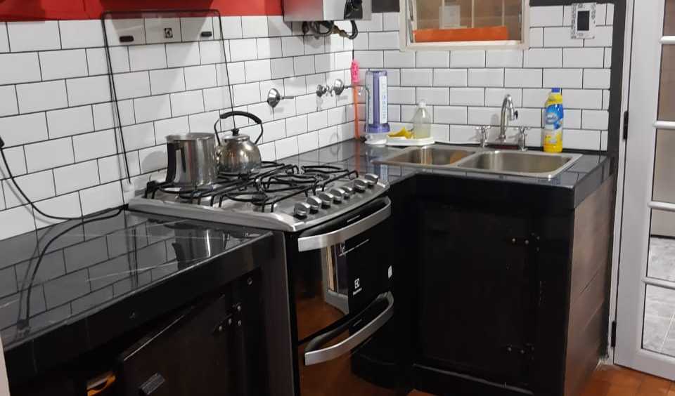 Vendemos Casa 5 Ambientes En Ensenada Barrio Primavera (campamento) - Casa en Venta en Ensenada con 2 dorm., 5 amb. y 95 m2 cubiertos - imagen 4