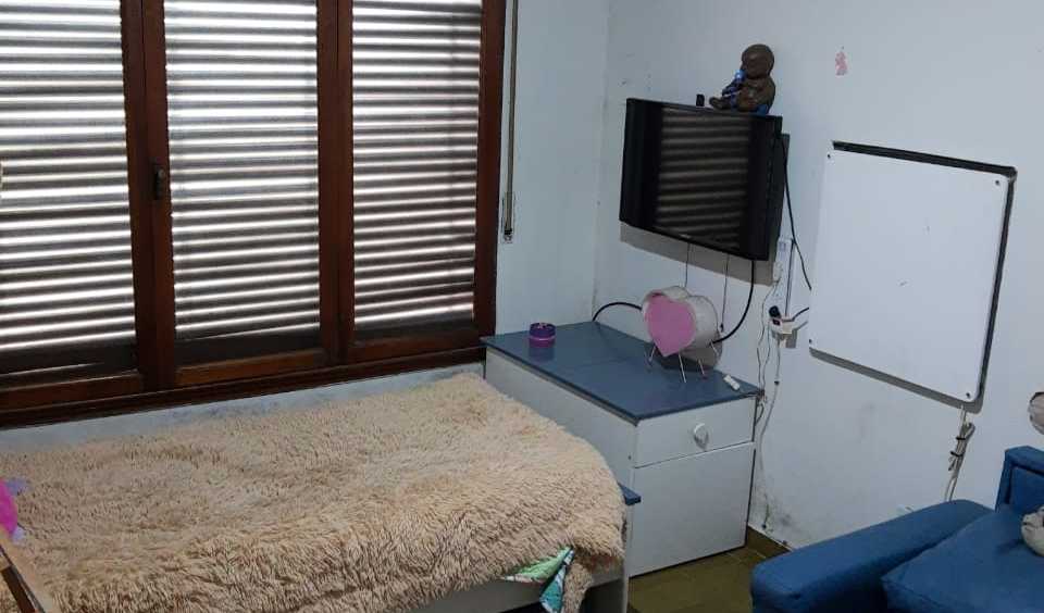 Vendemos Casa 5 Ambientes En Ensenada Barrio Primavera (campamento) - Casa en Venta en Ensenada con 2 dorm., 5 amb. y 95 m2 cubiertos - imagen 5