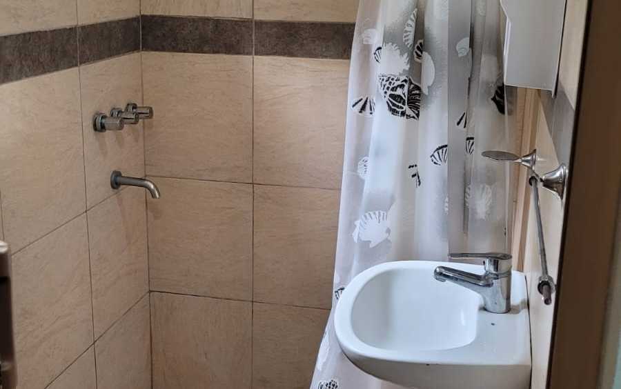Vendo Oportunidad. Mar Del Tuyu. Excelente Ubicacion. - Casa en Venta en Mar del Tuyu con 1 dorm., 2 amb., 30 m2 cubiertos y 300 m2 totales - imagen 6